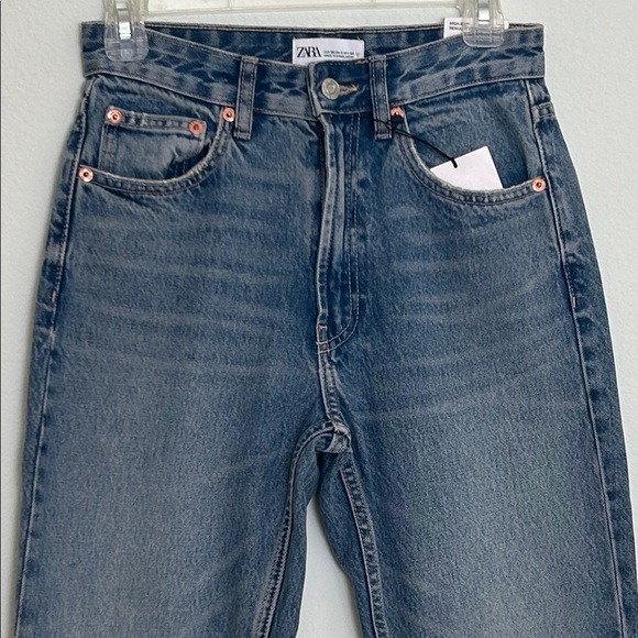ZARA NWT High Rise Straight Leg Denim Jeans Women's Size 4 - Picture 2 of 8